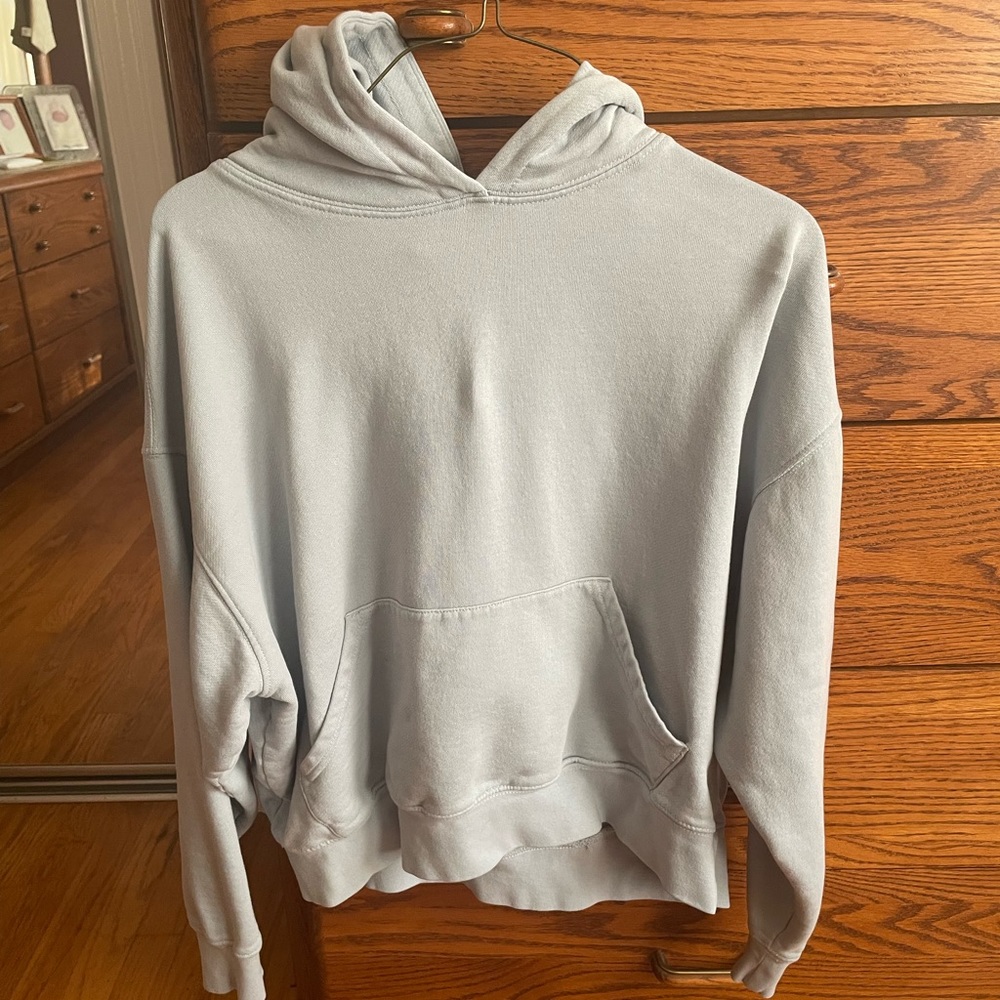 WEWOREWHAT LIGHT BLUE SWEATSHIRT